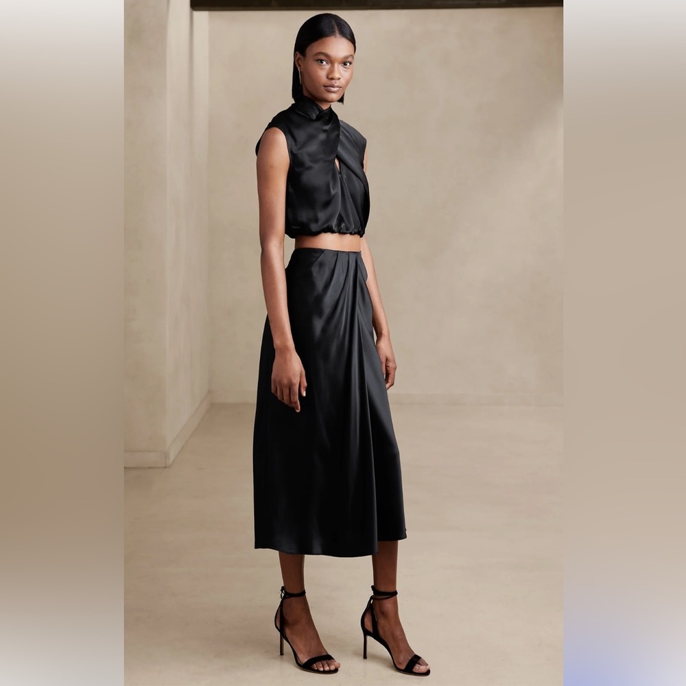 Banana Republic Bliss Silk Draped Skirt NWT Size 2